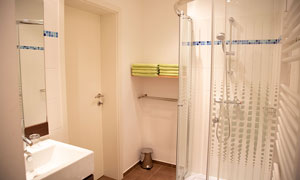 St. Laurent bathroom