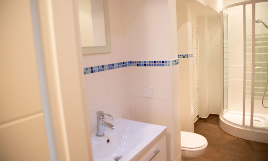 Zweigelt bathroom